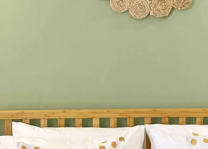 Bamboo House Syros No1