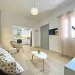 Bamboo House Syros No1 *